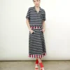 navy-offwhite-stripes